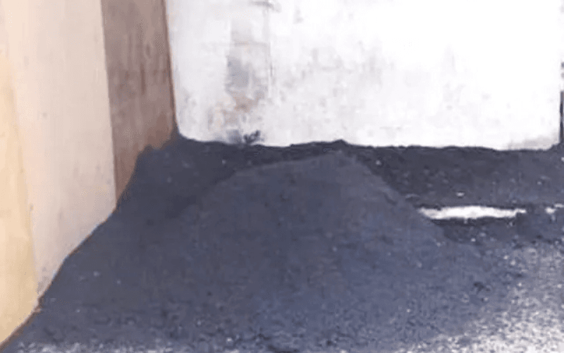 脱水ケーキ(分離された固形物) の写真