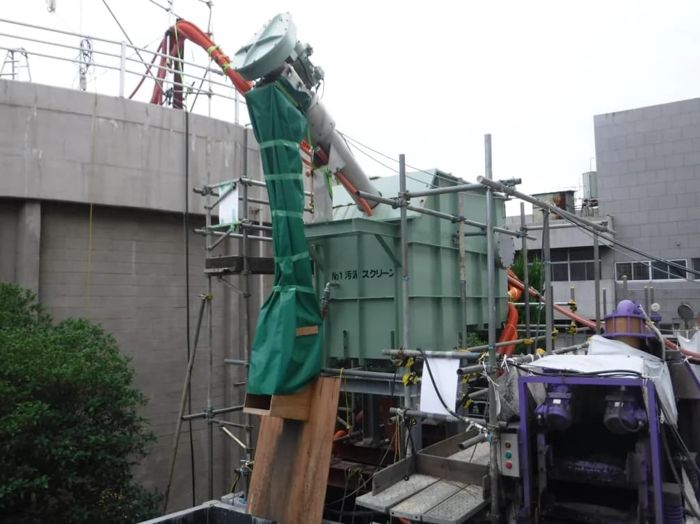 し渣除去機(ロータマット)設置状況の写真