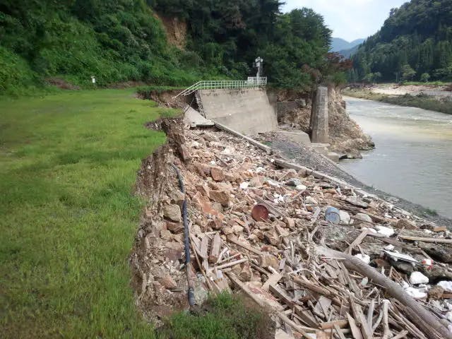 水力発電ダム周辺被災状況 の写真