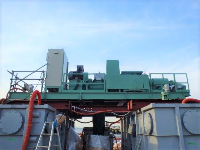 脱水機（遠心分離機）設置状況　HS-600MW の写真