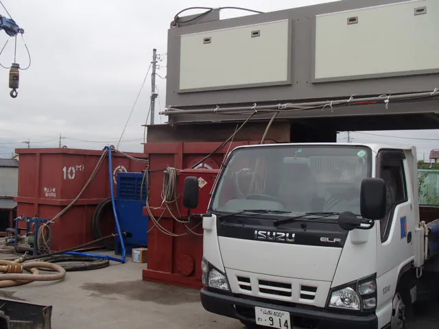 脱水機(遠心分離機)設置状況 HS-500MW の写真