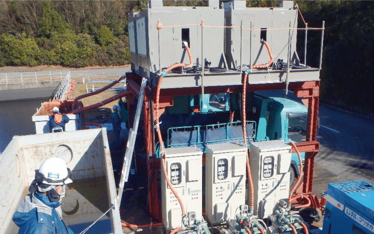 脱水機(遠心分離機)設置状況 HS-500MW×2