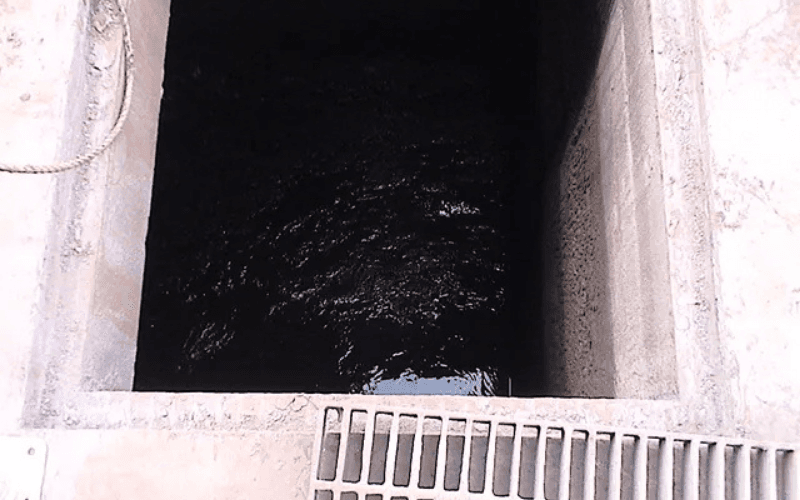 汚泥堆積状況(冷却地下ピット) の写真